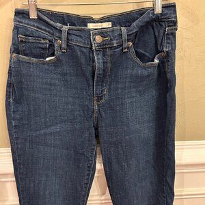 Levi's Womens Classic Straight Fit Jeans 29"W x 28"L